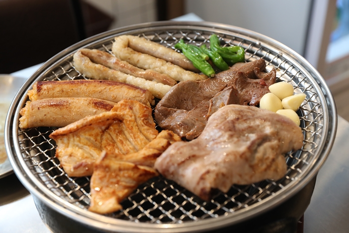  산본맛집추천  한우곱창 참숯구이로 더맛나! 광명대창집 산본점