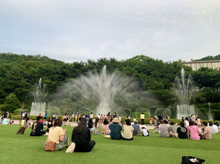  연인 혹은 아이와 산책하기 좋은 ::예술의전당 세계음악분수:: 시간표/보기좋은시간 추천/강아지출입