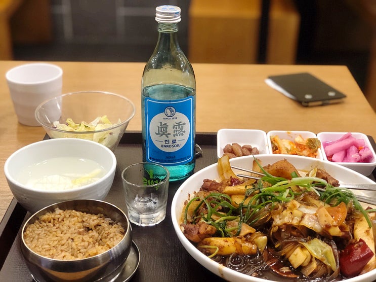서울 강남 고속버스터미널  홍수계찜닭 복날 1인 찜닭 한상 혼밥 혼술 반주 닭갈비 보양식