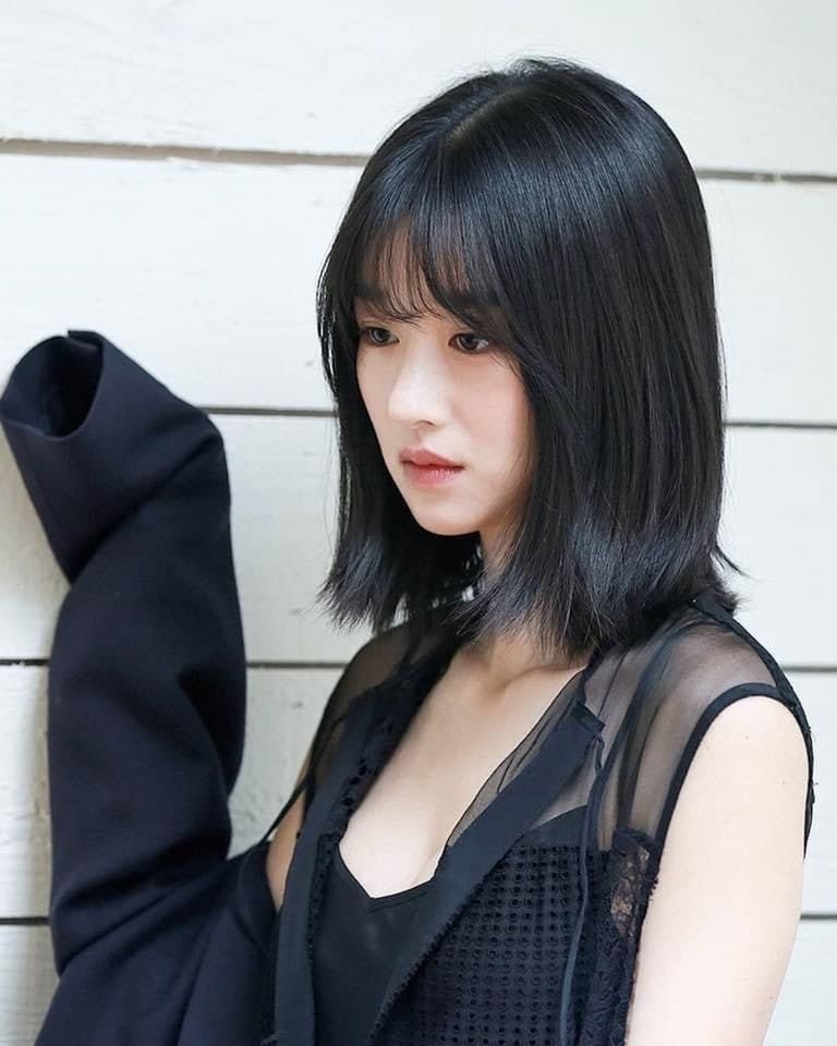 서예지 중단발