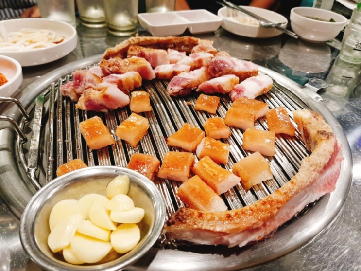  성수 백정돈공장 맛있는 돼지고기 한판!