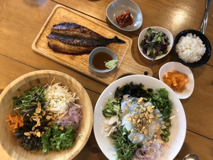  서귀포 올레시장 맛집 중섭이네식당 고등어 덮밥, 한치물회