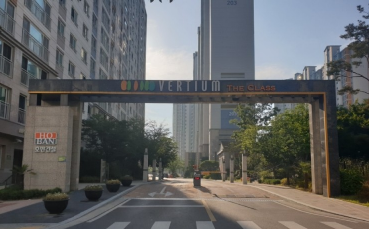  대구 테크노폴리스 호반베르디움 더클래스 샤르망K(진주색)[대구 경북 탄성코트 전문시공업체 샤인탄성]