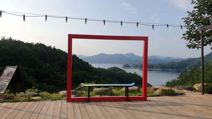  충주 게으른 악어 뷰가 멋진 충주호 카페
