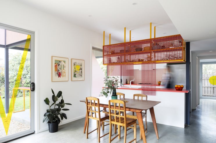  Family Framework / Sibling Architecture