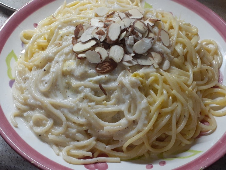  생크림 없이도 까르보나라 스파게티 맛있게 만들기