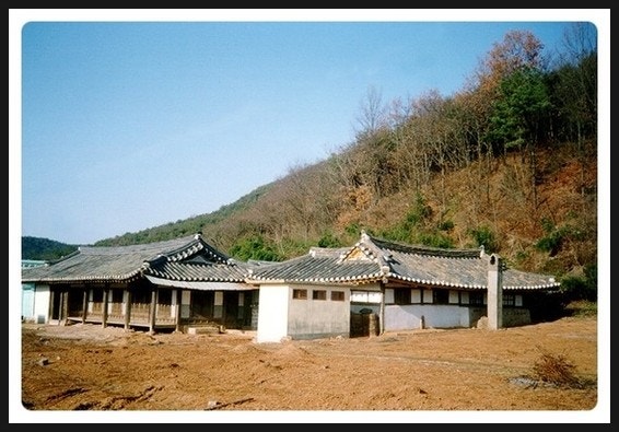 충청남도 민속문화재 제10호 김우열가옥