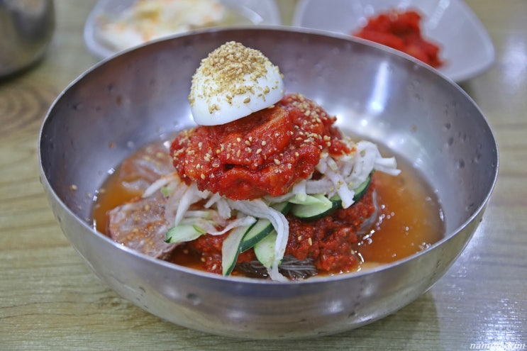 갯배타고 가는 속초 아바이마을 맛집에서 먹어본 맛있는 명태회냉면 갯배타고 가는 속초 아바이마을 맛집에서 먹어본 맛있는 명태회냉면