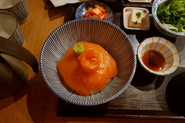 낙성대역 맛집 | 서울대입구 혼밥하기 좋은 일본가정식 작은 식당 '다이히로'
