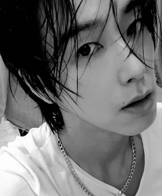 동방신기 유노윤호 인스타 아이디 주소 생일 나이 키 몸무게 혈액형 가족 학력 병역 종교 소....