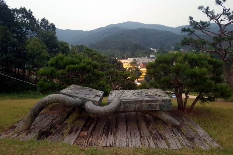  천안 가볼만한곳 | 뜻밖에 만난 태조산 아래 < 리각미술관 >
