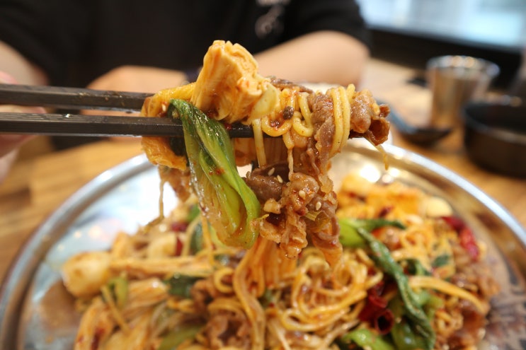 명동 마라샹궈 맛집 라화쿵부 1호점 ,명동 꿔바로우를 맛볼 수 있는 명동 마라탕 맛집