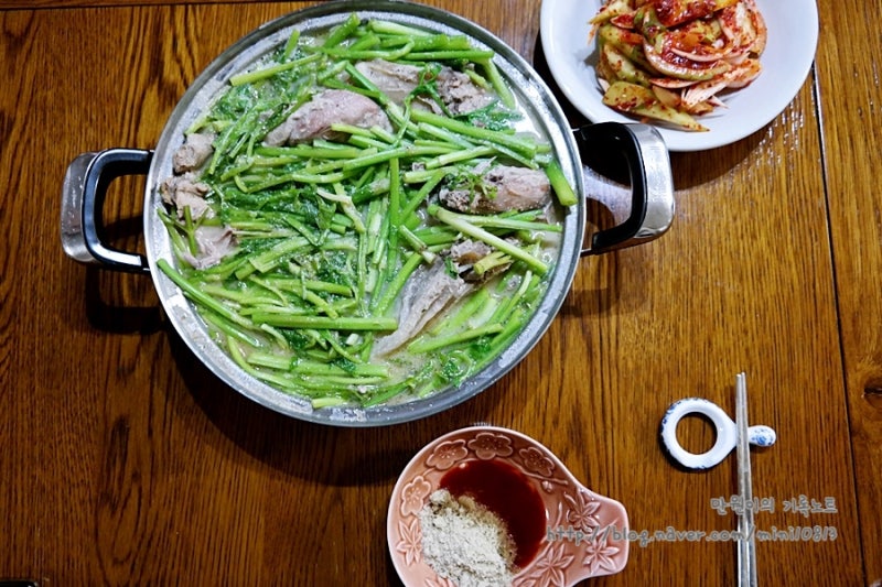 들깨 오리탕 끓이는법 여름철에 꼭 해먹네요
