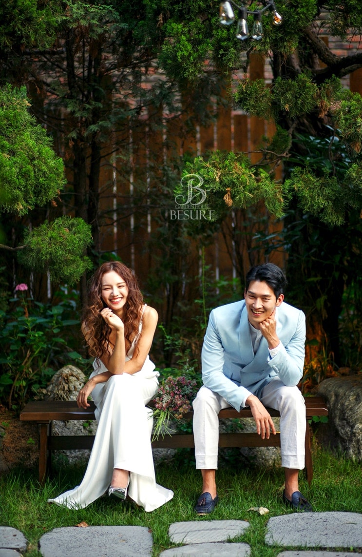  비슈어 스튜디오 맞춤형 웨딩촬영