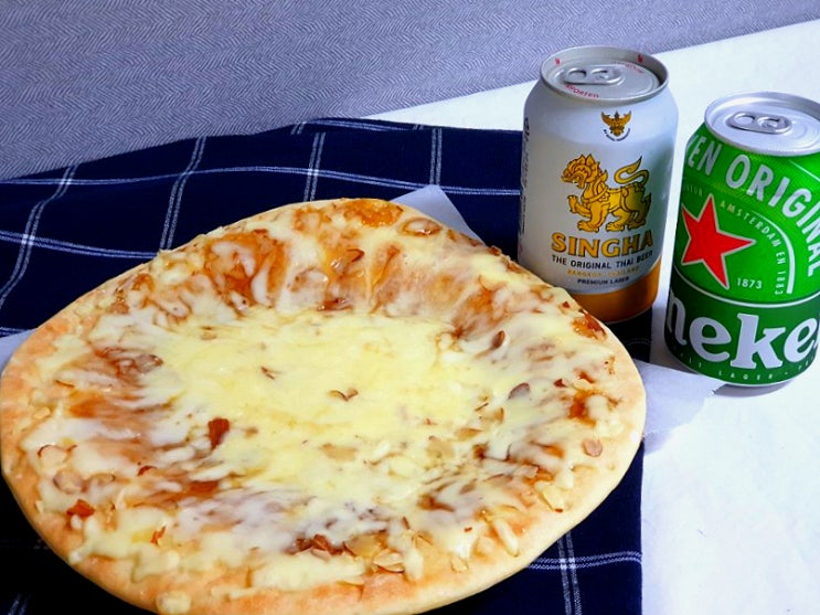  흑당아몬드피자로 즐기는 주말 피맥타임 청정원푸드박스