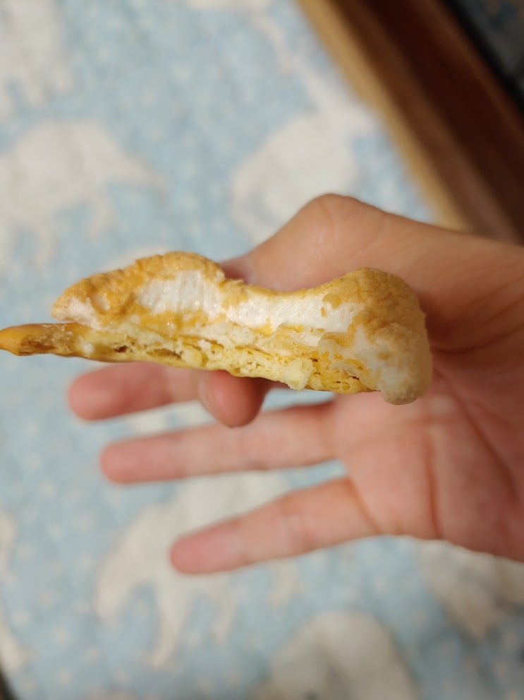 스모어 오갓멜로 쿠키 후기 - 부드럽고 달콤하면서 바삭한 마카롱 버전 고급 쿠키