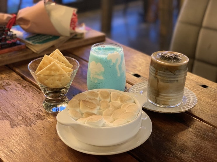  순천맛집 Dan1986 갬성카페에서 커피와 달콤디저트