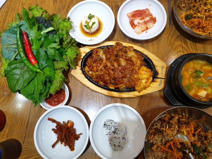 산본 수리산 등산 후 여기어때 수리동동쌈밥 산본 수리산 등산 후 여기어때 수리동동쌈밥