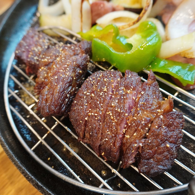  [역삼역 소고기] 다양한 종류의 햄이 들어 간 부대찌개 맛집 "미로정"