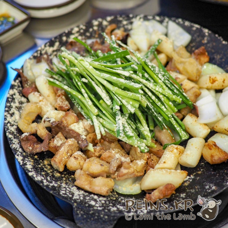  강남역 곱창 맛집 '곱 강남점' 눈꽃곱창 & 달걀볶음밥