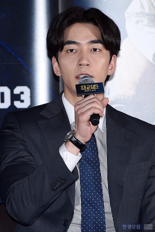  신성록 나이 아내 부인 직업 와이프 결혼 자녀 딸 키 노래 학력 드라마 영화 출연작 동생 인스타 고향 혈액형 종교 데뷔 소속사 가족관계 군대 인스타