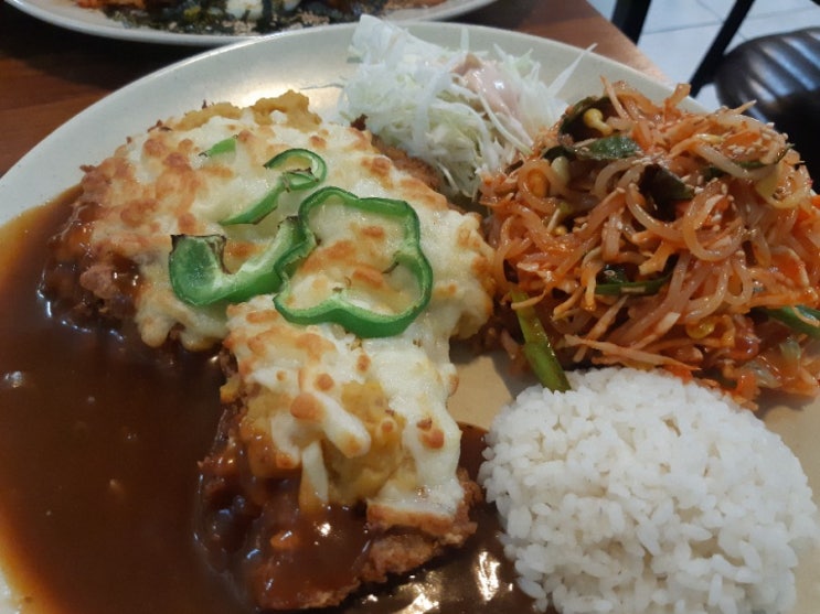  원주 중앙시장 짱돈까스: 원주 자유시장 지하상가 짱돈까스 후기, 메뉴
