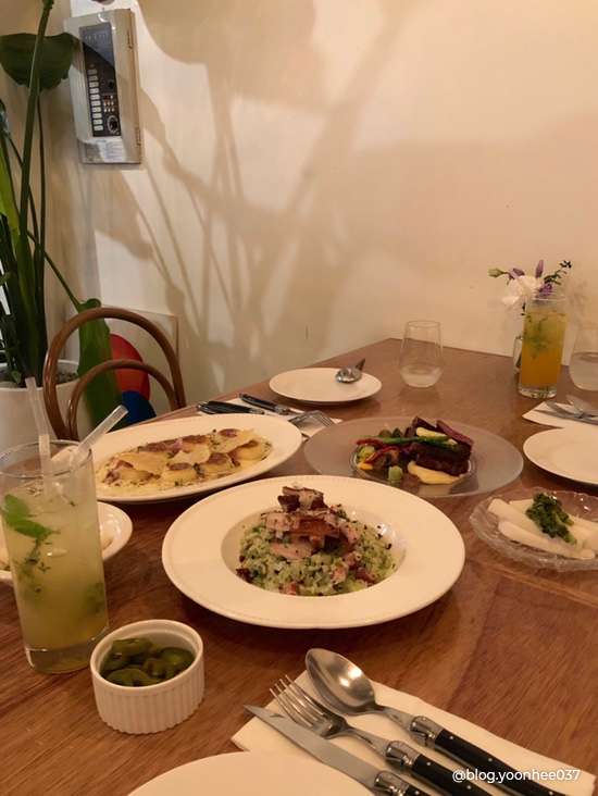  연남동 풀코스 :: 분위기 갑 레스토랑 광야, 크로플 맛집 디폴트벨류