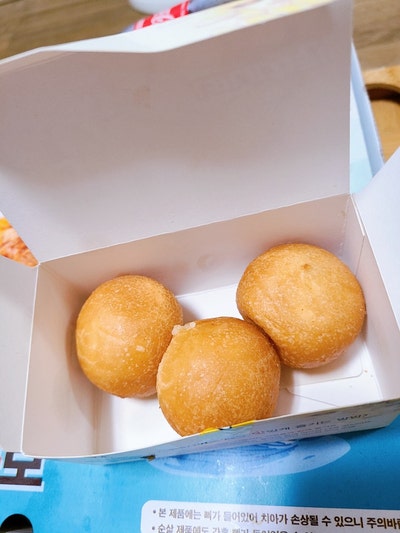 네네치킨 산본역점 사진 6