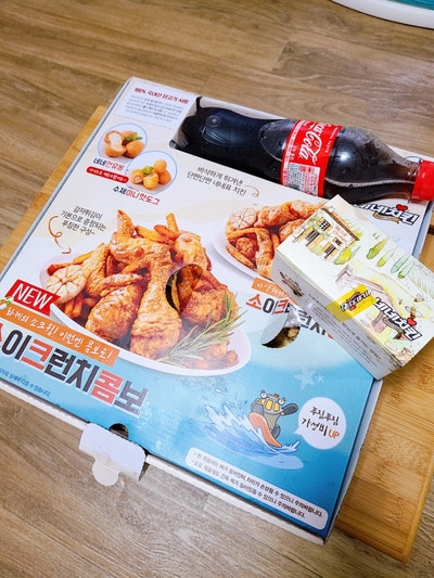 네네치킨 산본역점 사진 2