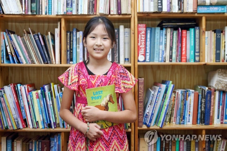 베트남인으로 살뻔한 탈북민 딸, 6년 만에 한국 국적 얻었다 베트남인으로 살뻔한 탈북민 딸, 6년 만에 한국 국적 얻었다