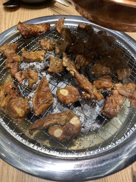  [전주 갈비 맛집]-국내산 질 좋은 갈비가 무한리필인 ‘ 이버시숯불돼지갈비무한리필’