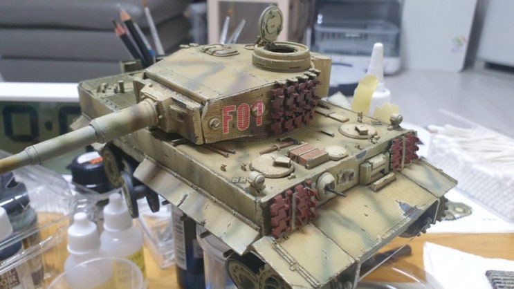  [05 치핑 워싱 쉐도잉] 아카데미 페르만 전투단 타이거 1 Academy Gruppe Fehrmann Tiger 1