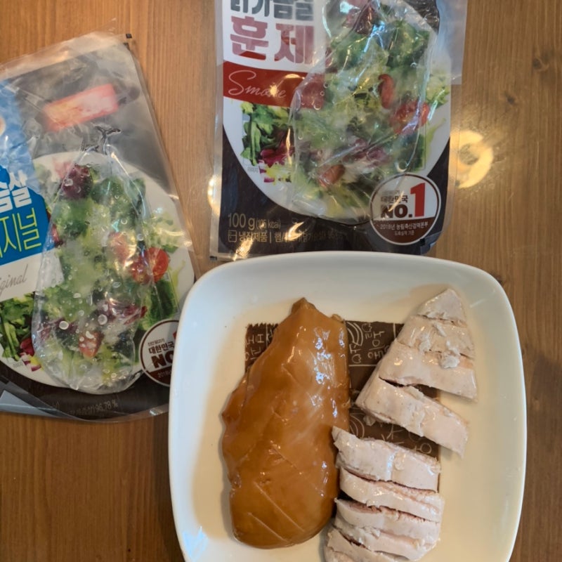 하림몰 하림닭가슴살 오리지널 스모크 갈릭 이마트에서 구입해서 먹어봤어요.