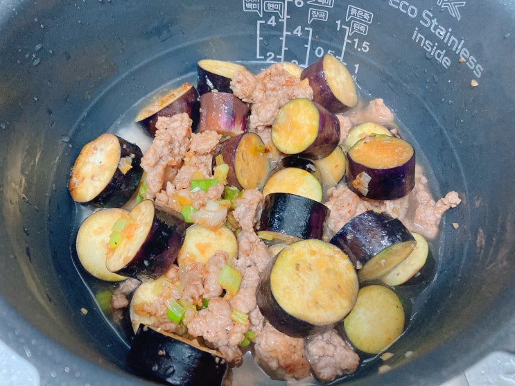  백종원 가지 밥에 돼지고기를 넣어만든 제철 가지 밥 만들기. 한그릇 음식