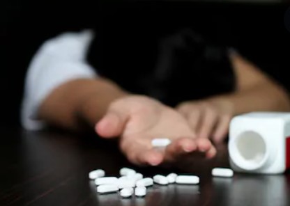 사귀던 여고생과 헤어진 20대…"혼인빙자 고소" 협박, 자살유도 사귀던 여고생과 헤어진 20대…"혼인빙자 고소" 협박, 자살유도