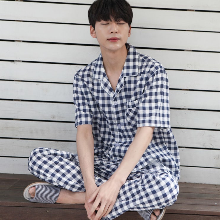 [할인상품] 어나더디 남성용 모노 체크 반팔잠옷 2020년 07월 21일기준 16,270 원 14% 할인