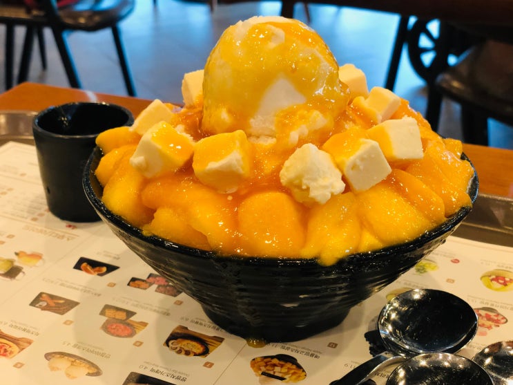  애플망고치즈 빙수는 설빙에서 하남 미사호수공원점