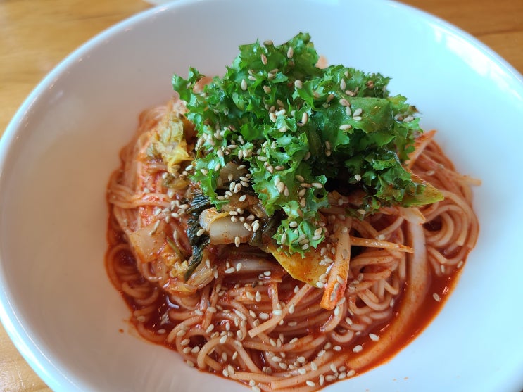 밴댕이육수가 일품인 곤지암 맛집 비빔국수