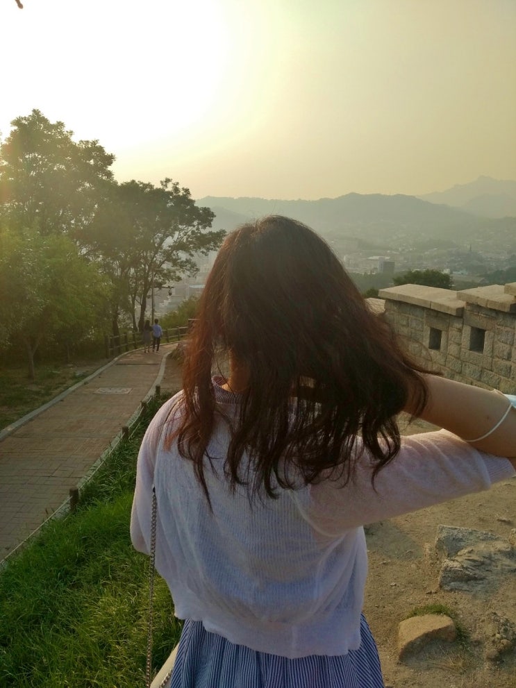 혜화역 연극보고, 이화벽화마을, 성곽길 데이트코스. 서울야경맛집! 혜화역 연극보고, 이화벽화마을, 성곽길 데이트코스. 서울야경맛집!