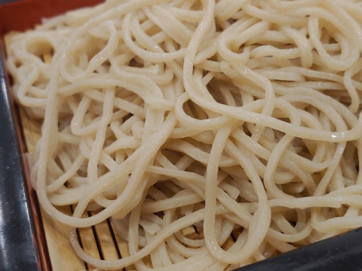  서울의 자루 메밀소바 및 우동 맛집 - 방배동 소바집 스바루