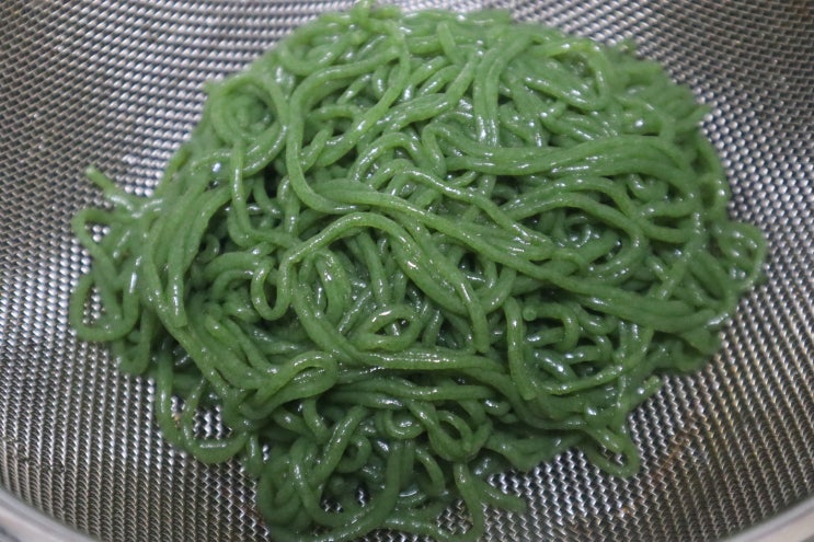  파래 곤약으로 간편하고 맛있는 다이어트 하세요.