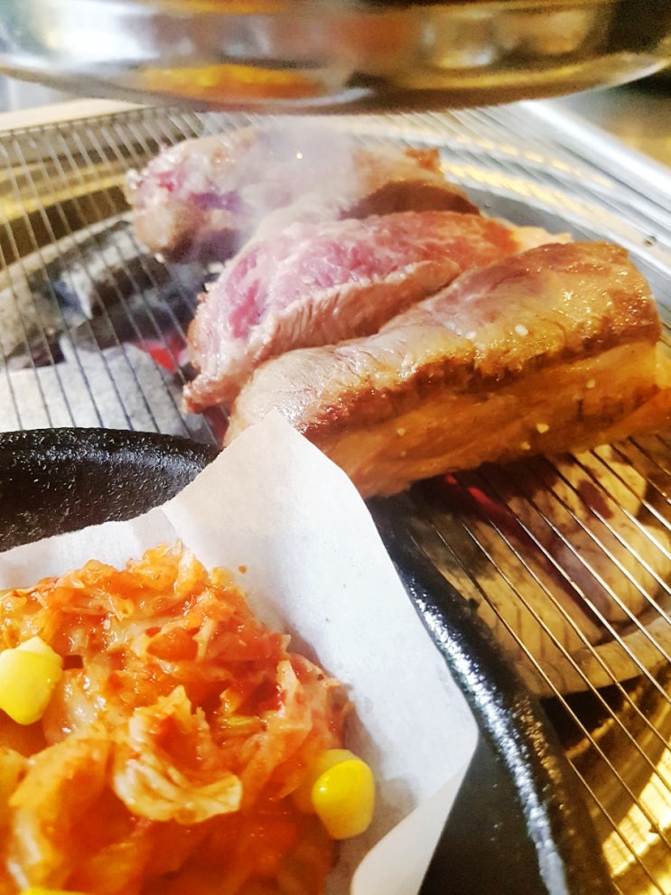  중랑역 이베리코 목살 맛집(굽다 503.15)