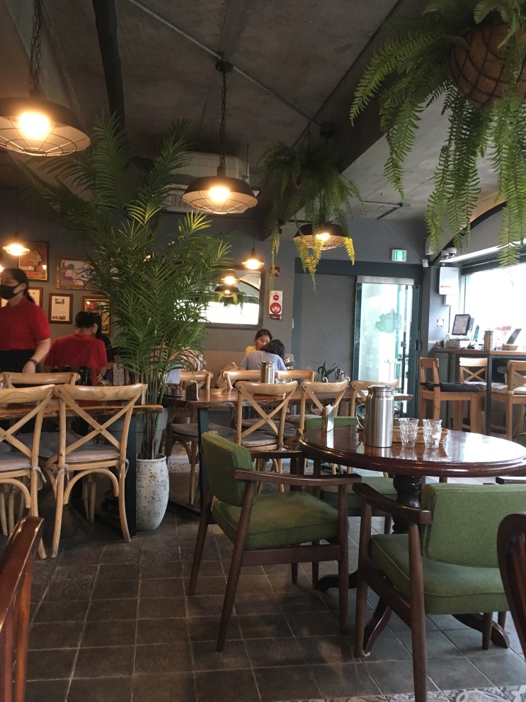 광화문 맛집 고가빈 커리, 연희동 더니커피, 망원 앤트러사이트, 망원동 내고기, moma 뉴에라