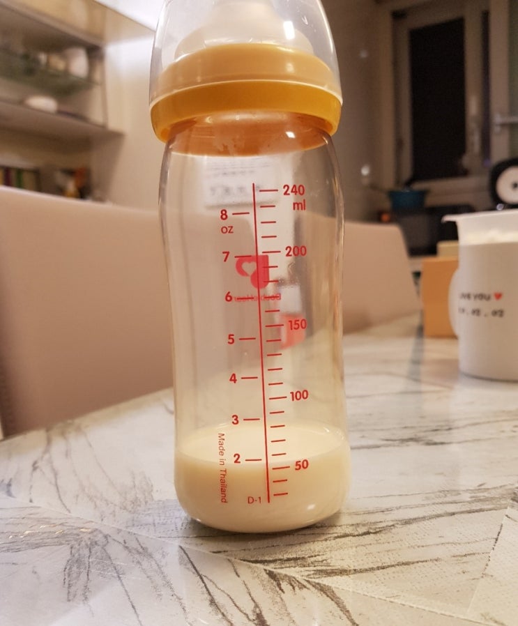  모유 수유에서 분유로 ( 자연단유 / 단유 하는 상황 기록 / 도움되는 영상 / 엄마도 아기도 행복한 단유방법)