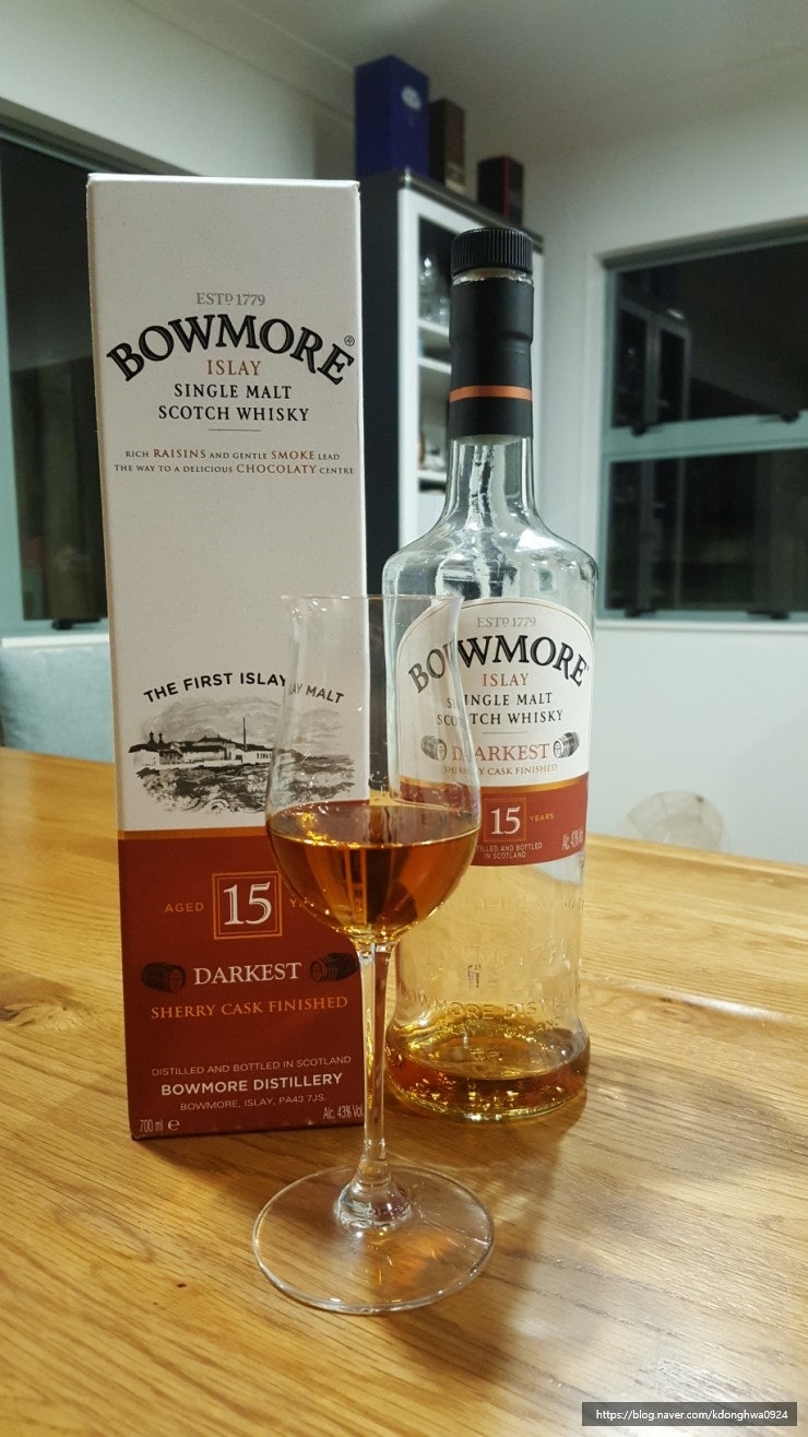 테이스팅 노트 - Single Malt Scotch Whisky] Bowmore 15yo Darkest (보모어 15년 숙성) :  네이버 블로그