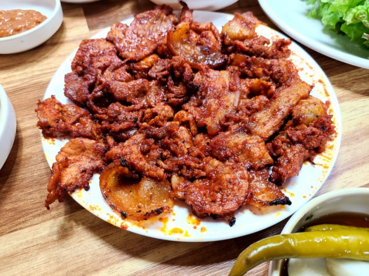 [경북] 티비에 여러번 소개된 석쇠불고기 전문점 - 김천 배신식당