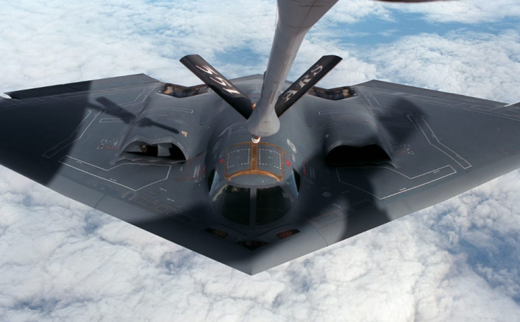  세계에서 가장 비싼 전투기 B-2 스피릿 범버의 가격은? - 영어한문장