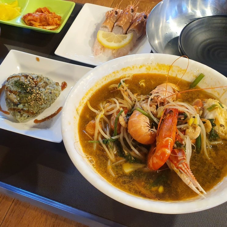  제주 성산 해물라면 맛집 떠돌이식객