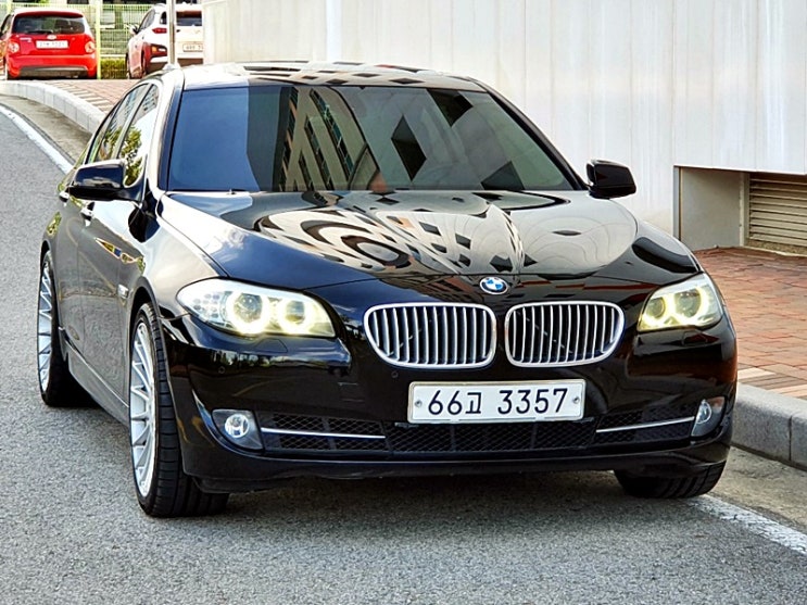 중고 BMW 5시리즈 (F10) 528i (천안중고차 오토월드)