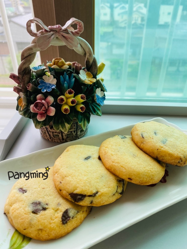 초보 홈 베이킹/ 초코칩 쿠키 만들기/ 미니오븐 베이킹